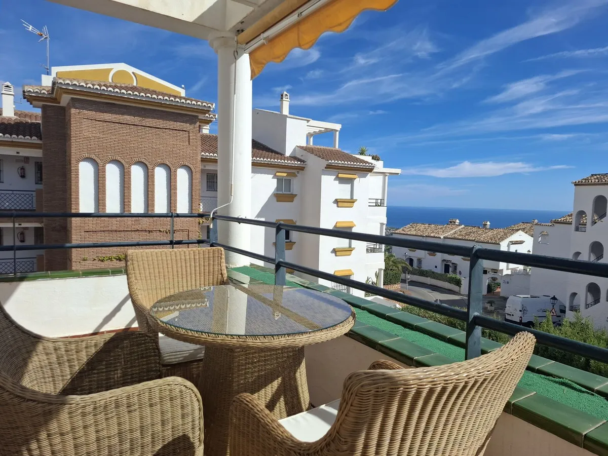 Renovated Terrace Apartment in Altos de Sierrezuela