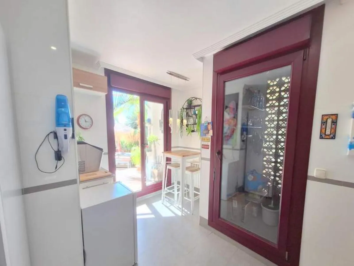 629e1e79-0edc-476f-8705-5138fd72da09