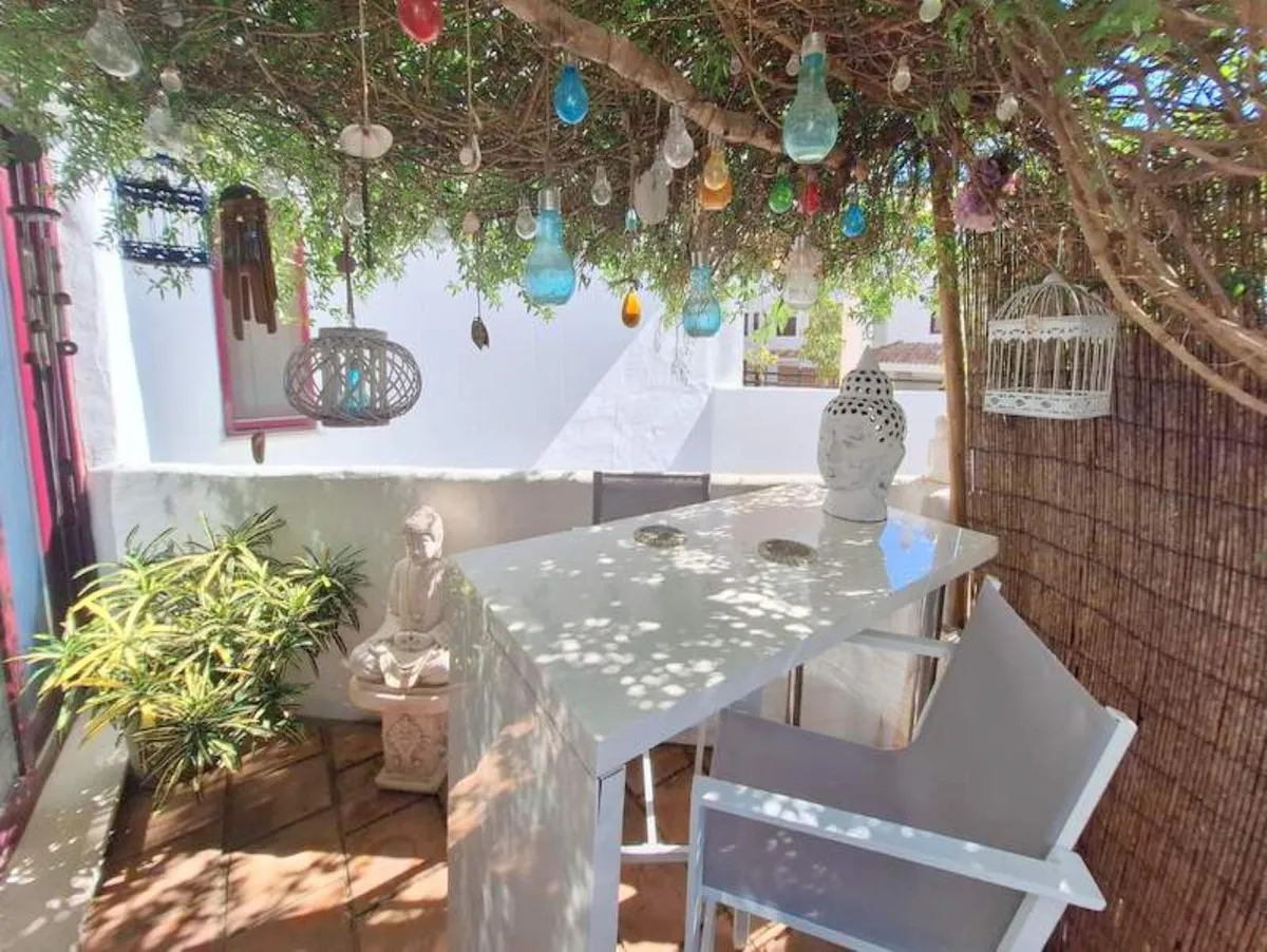 d0caf3b4-4a5d-4ff5-b30c-6d25e05cf3d2