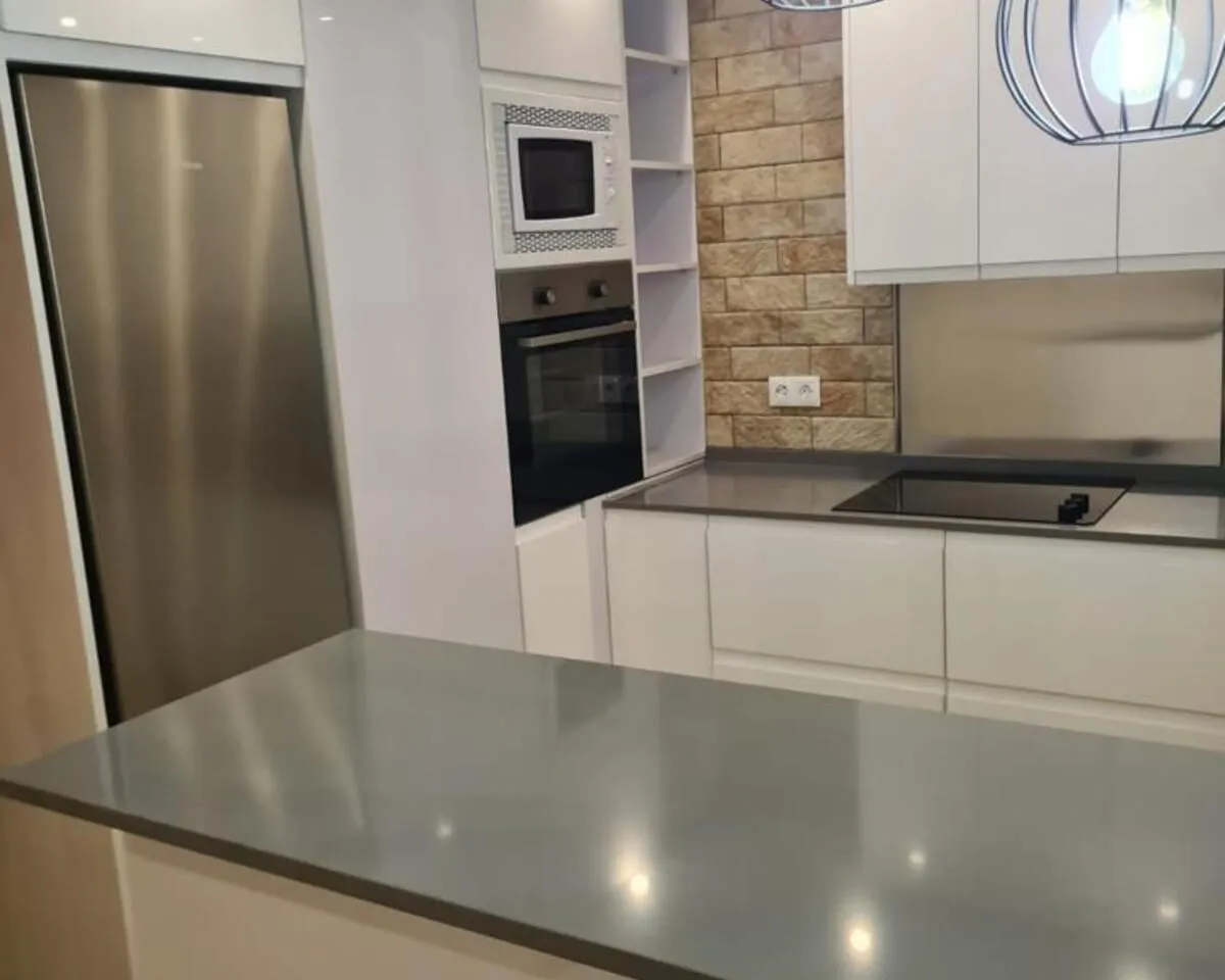 69dc8a1c-e88f-448f-9455-10a64fe2ab5e