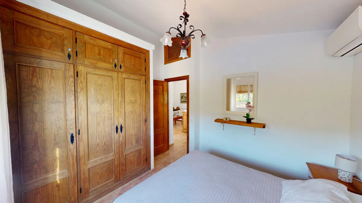 b5b5a8de-8305-4da7-829f-dff68292ca0e