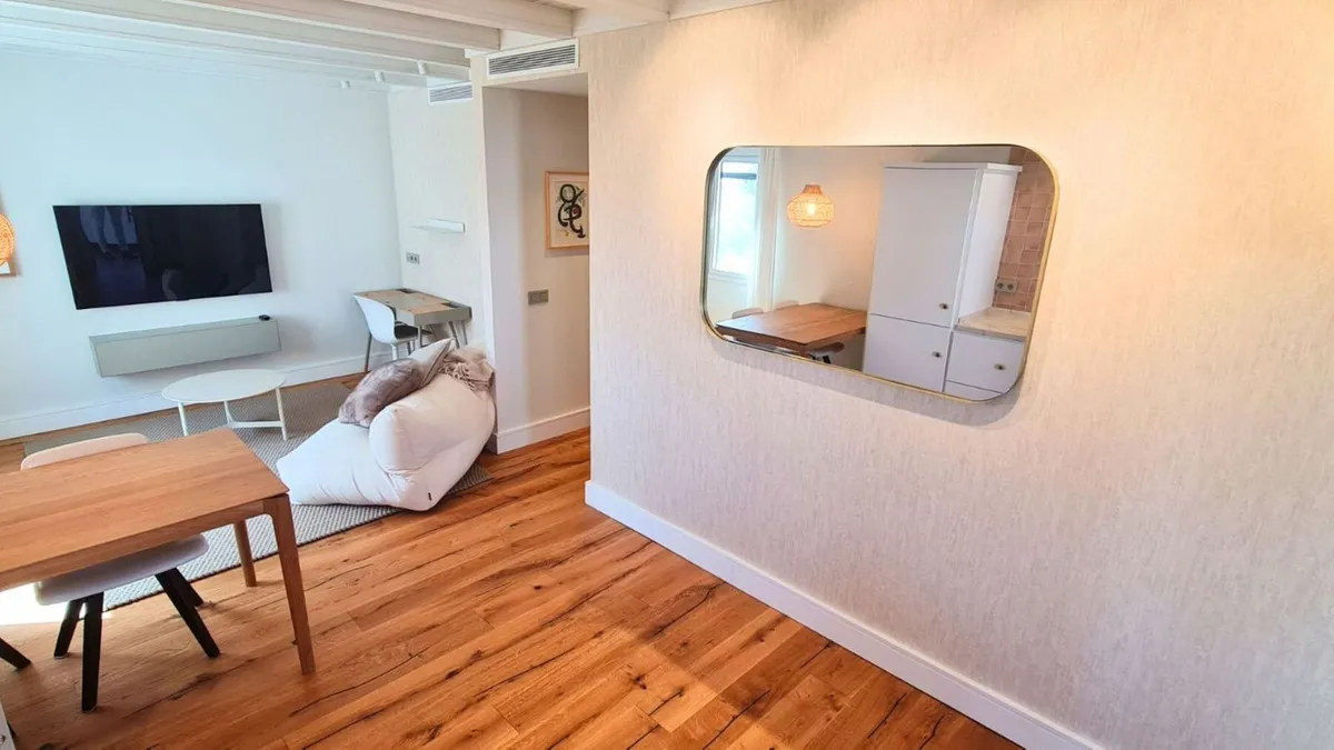 ebd9bf38-9562-4f81-a025-87bceedcf723