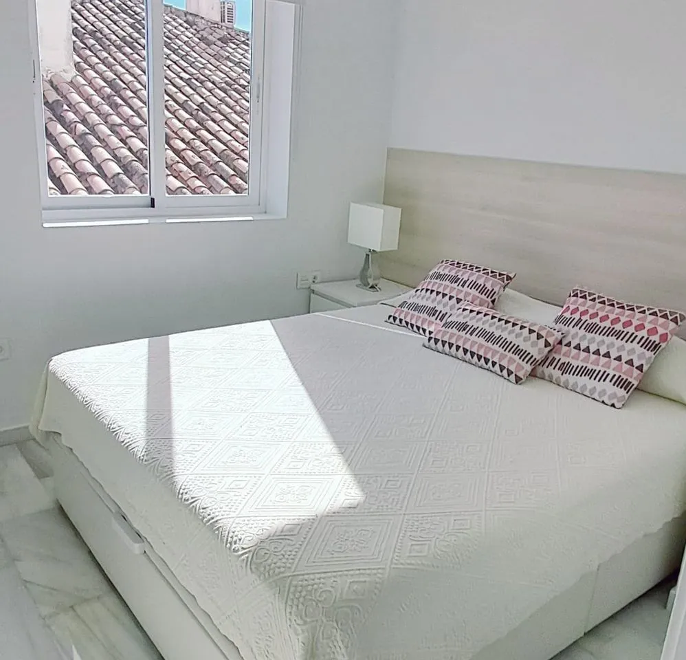 4dcb9f66-282d-4a11-837b-3423d4c69809