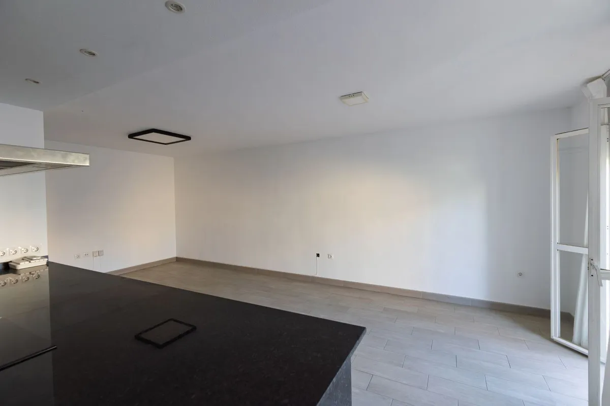 ef89c6bd-f400-4d3b-a3bf-27930bd132ce