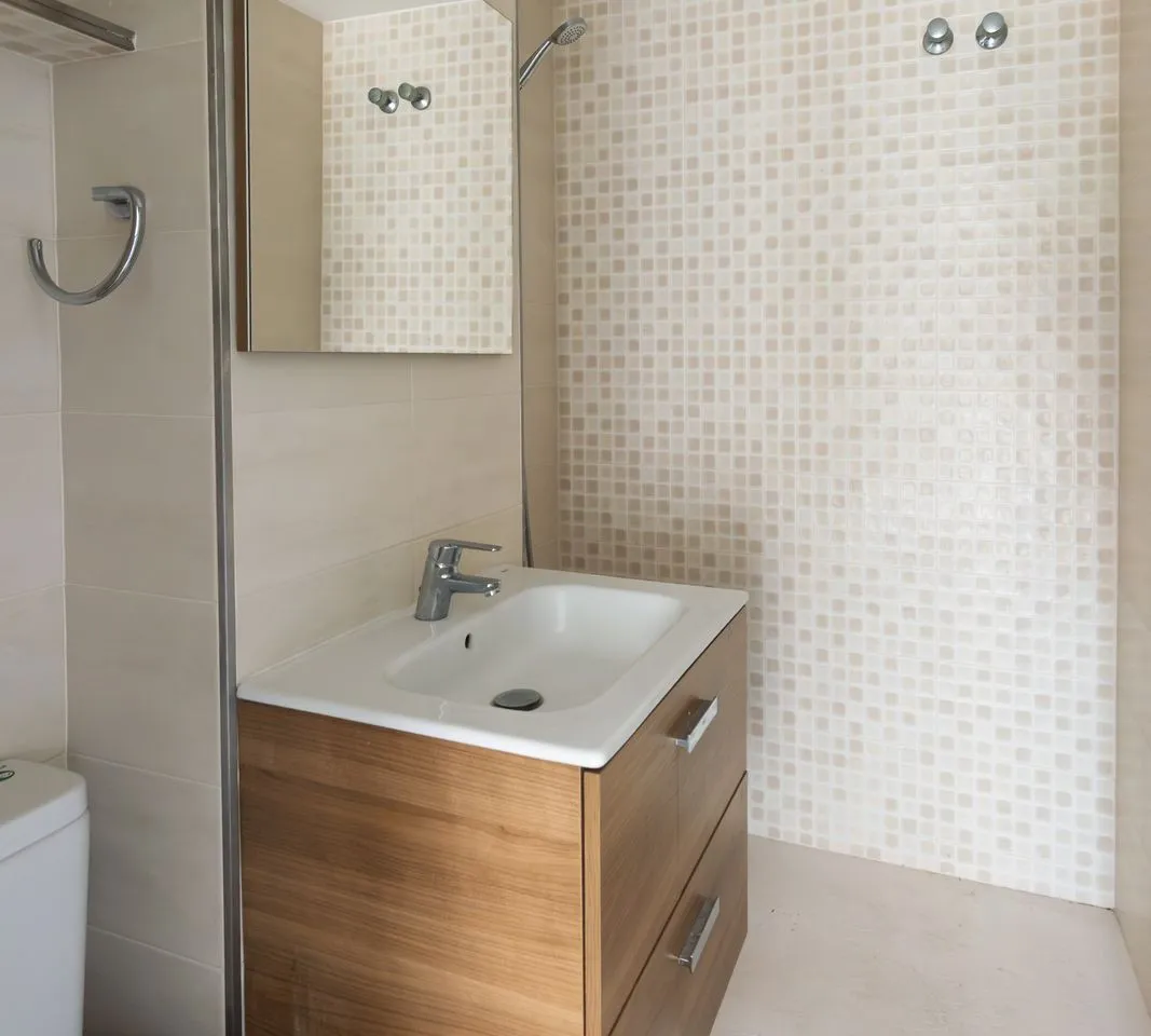 f1b0c9b1-8231-4670-b6dd-13e9aa65efbc