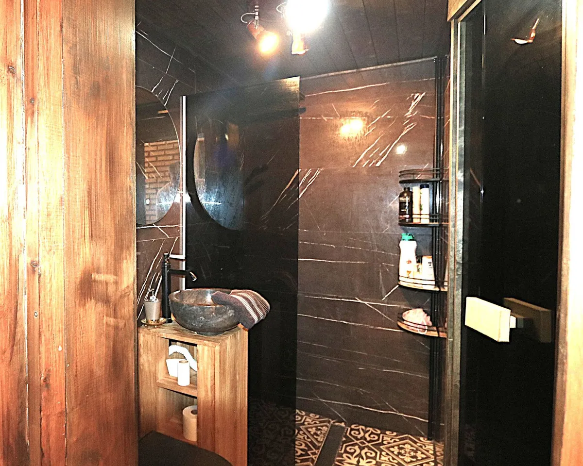 f86a5288-cbe6-4764-851b-aa8e935adca1