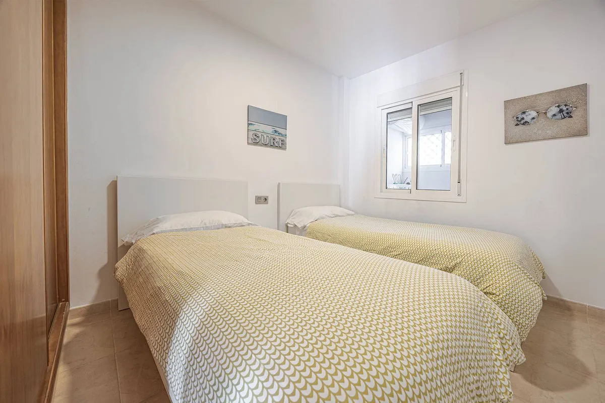 bac4a497-765d-4dae-b41b-d5687bbe8fbb