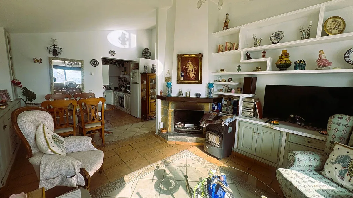 c51211a4-8b89-46ad-a396-d3ec9fa8353e