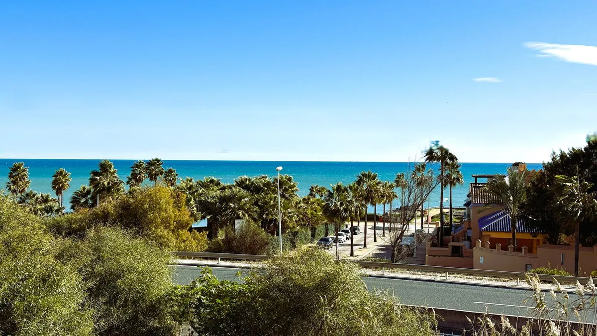 ce1e2bd7-d576-4fe3-9bcc-fdc61fd4aa0b