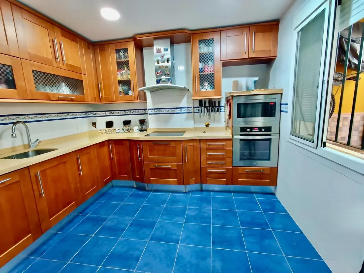 8b0e1fc8-0f39-4102-8a3a-6f83906e1db0