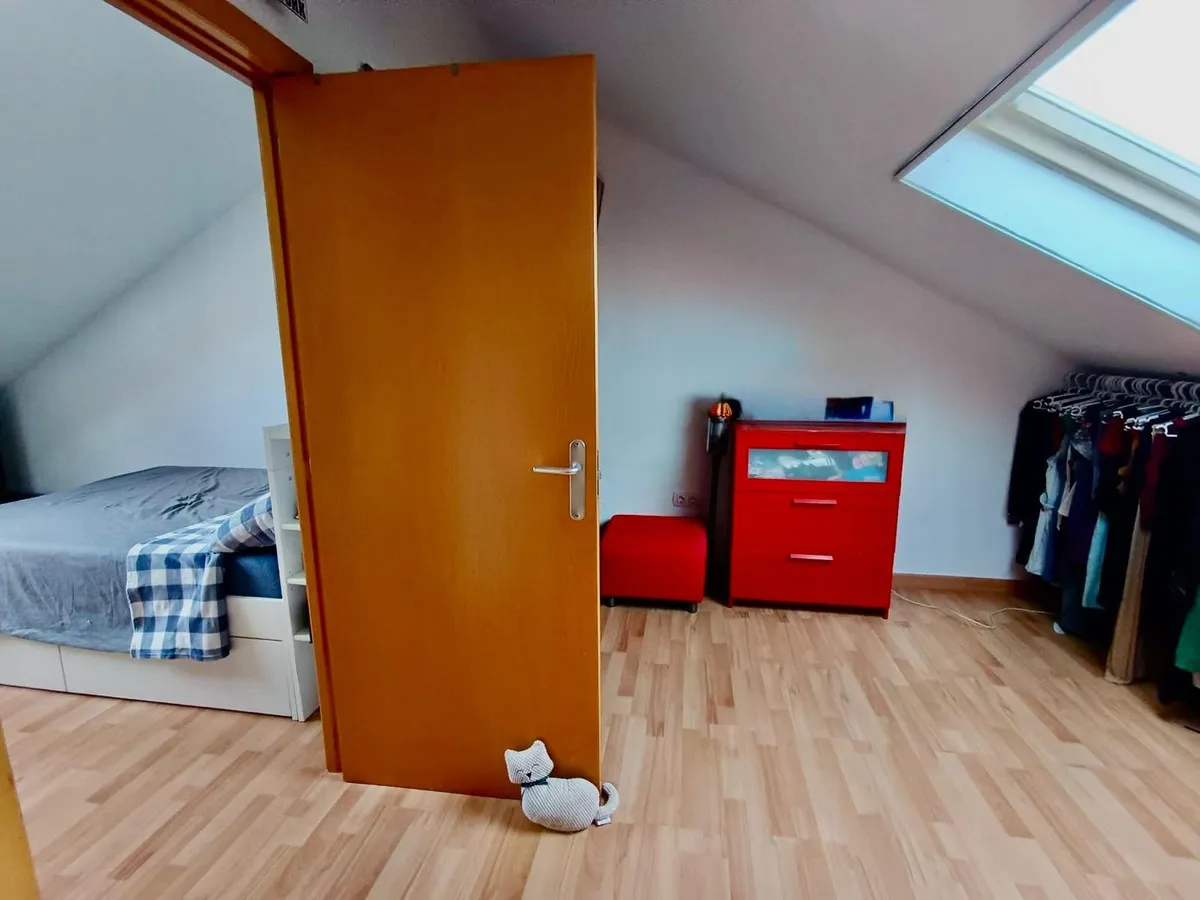 f3bdf915-22d8-4106-9a98-4a9656dcd885