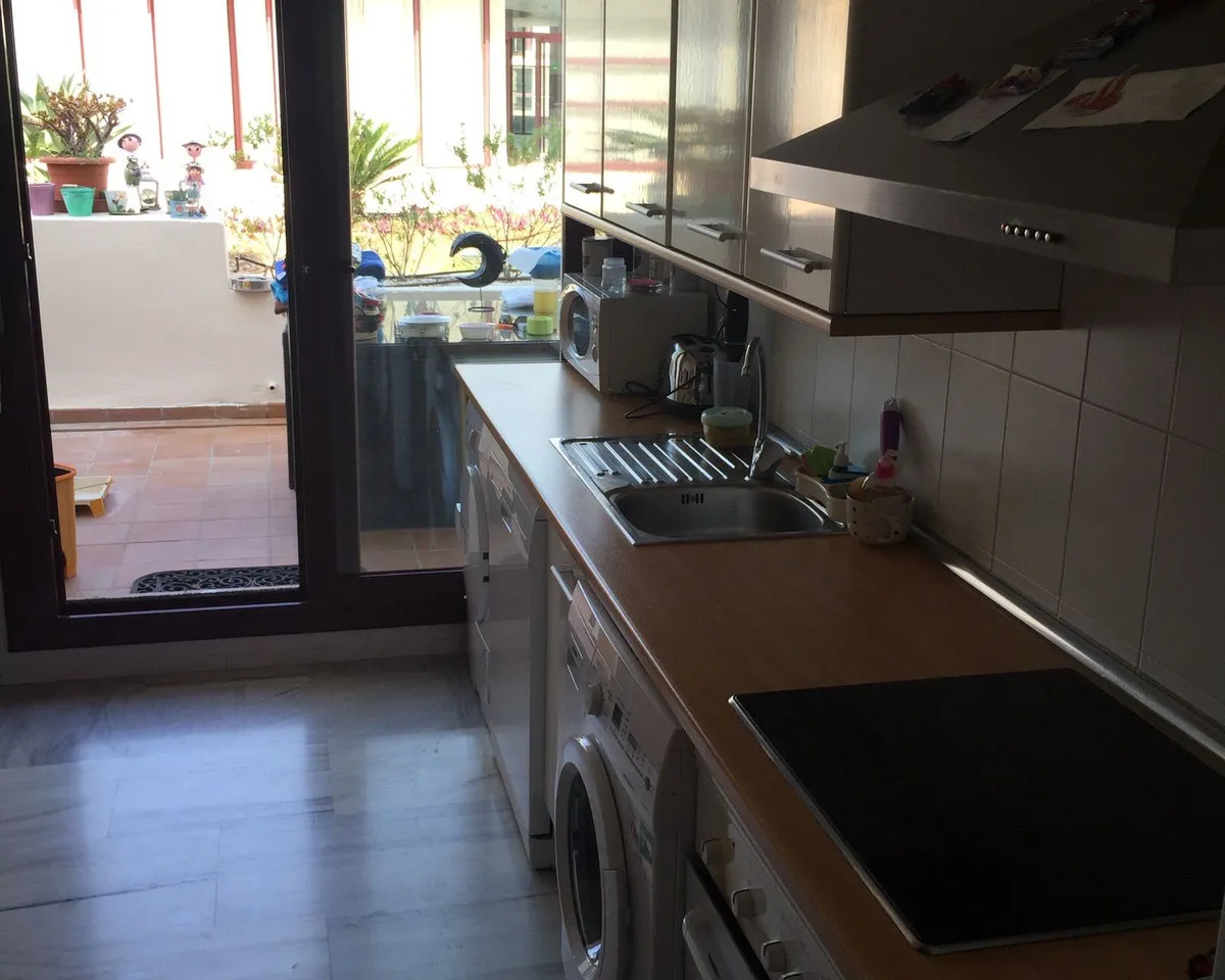 142a77c7-83c0-4fa8-ad87-856665b59ef1