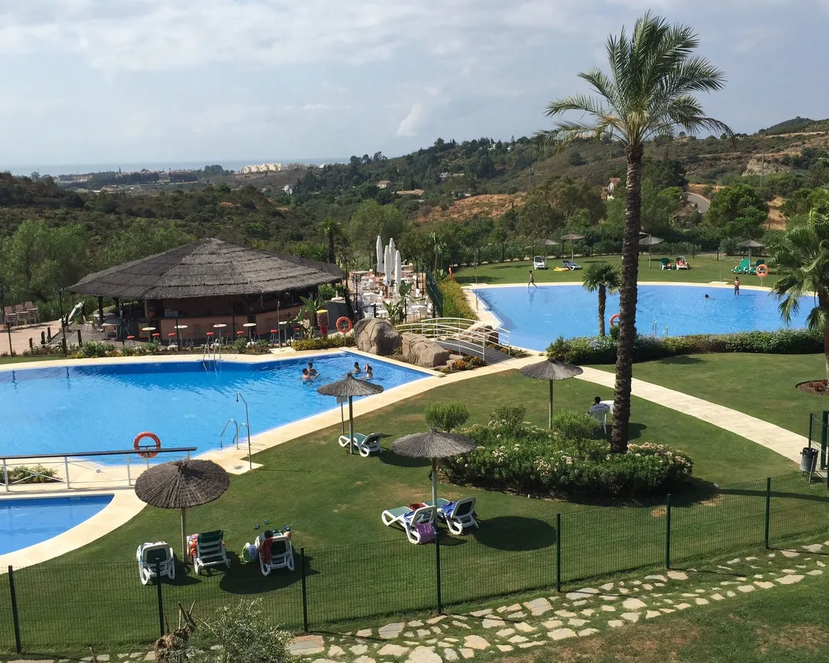 440f7b42-92c1-4365-90b2-5b3bf5b9ab9e