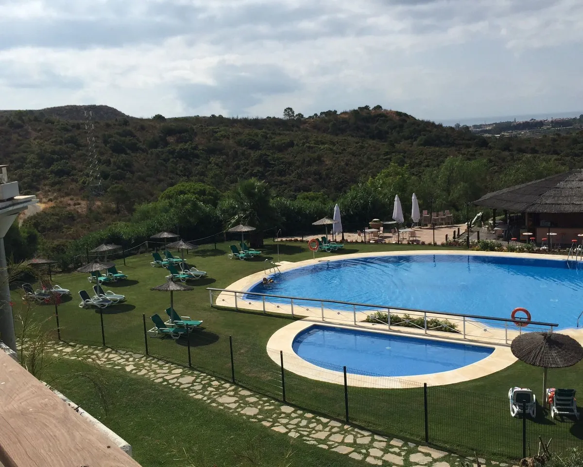 a58728b2-411e-475f-826c-9c76feb398b2