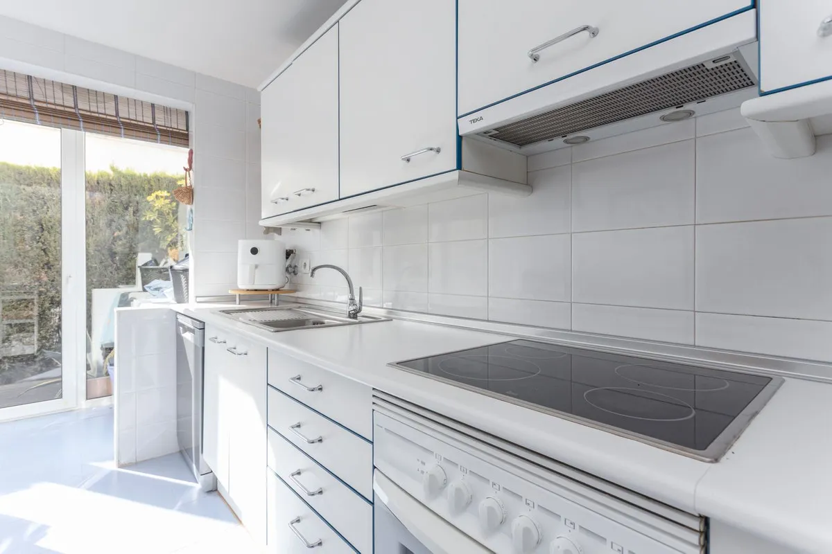 1f282059-c2ae-434a-9a7c-6882072e8a4d