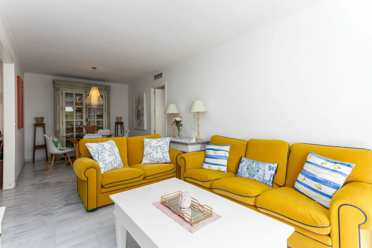 298a3bcd-7dd9-492e-8bc0-0d0f9cc88375