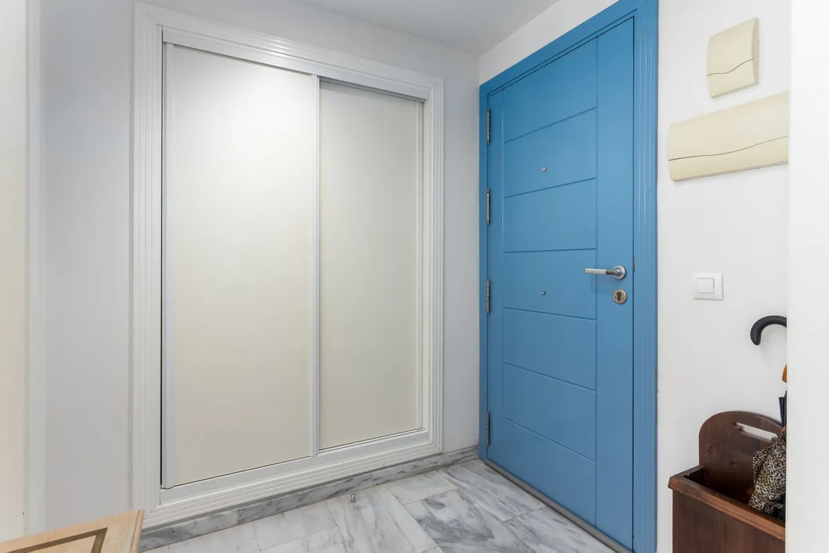 96d87a0a-82b0-4574-8710-ff6019d149e0