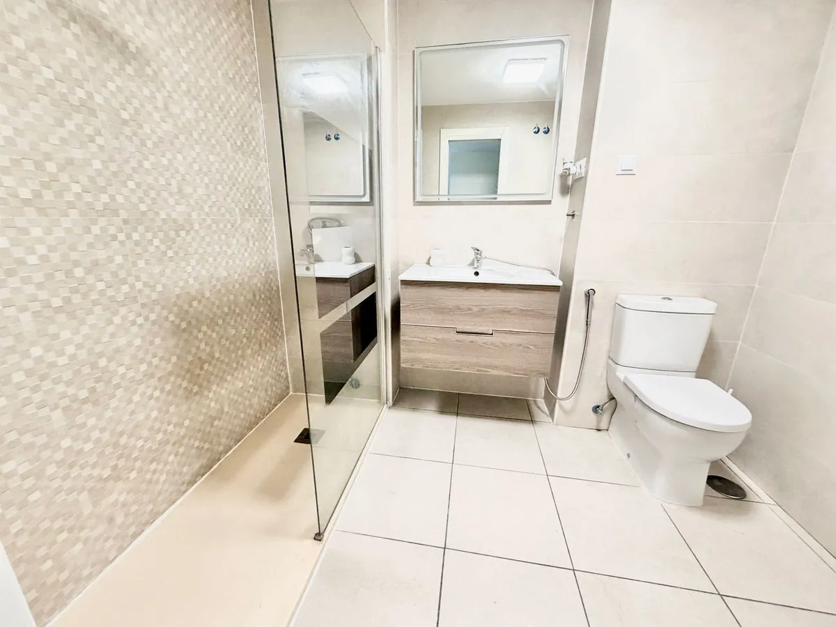 e130a4a5-af53-4bd9-b844-0c5d59cbfb2b