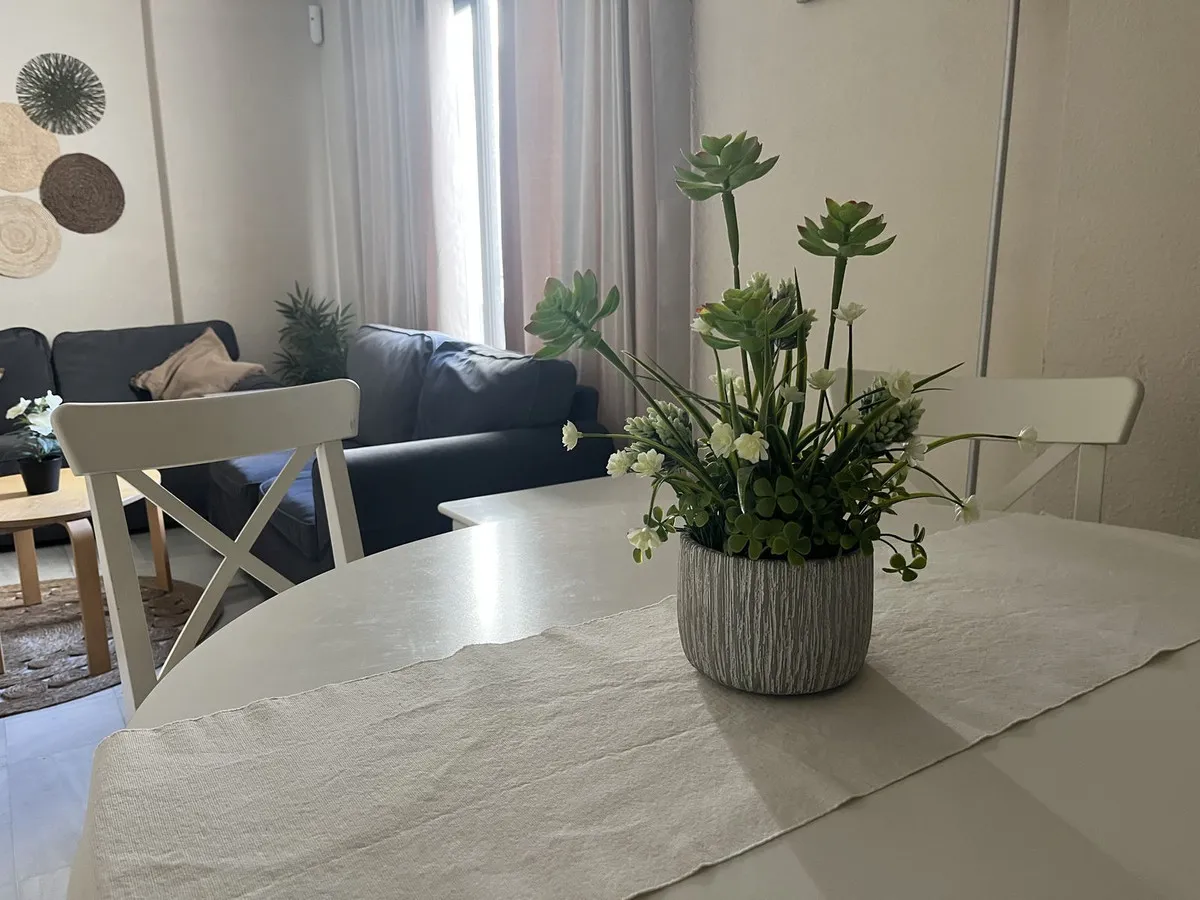 2c2e0dab-c5be-49fa-b238-cbf16562bd51