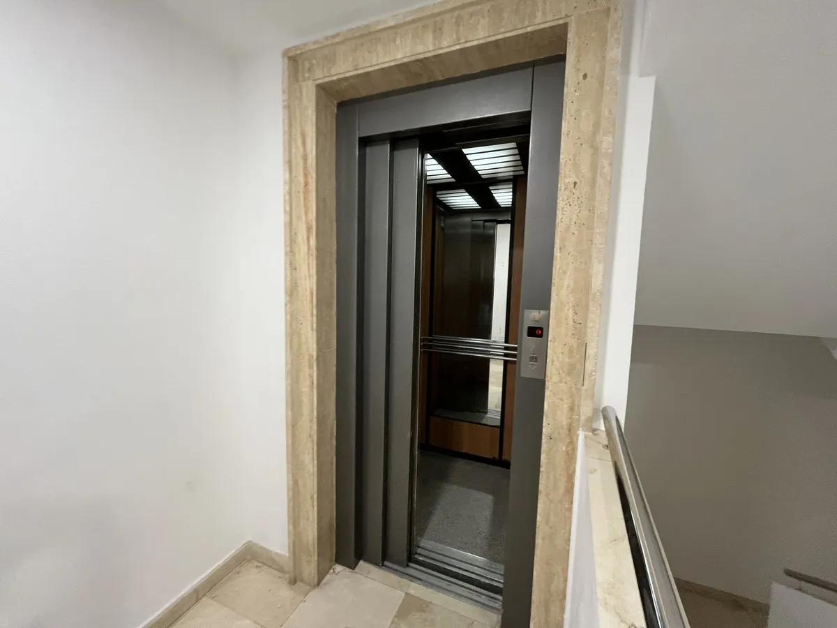 8f8d50e1-1fc4-44e3-a34e-6319d9a84d2b