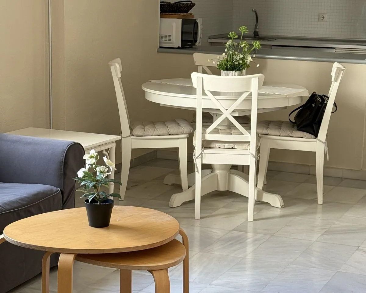 a25ab7eb-9040-4e05-a606-4f9f82d1ec90