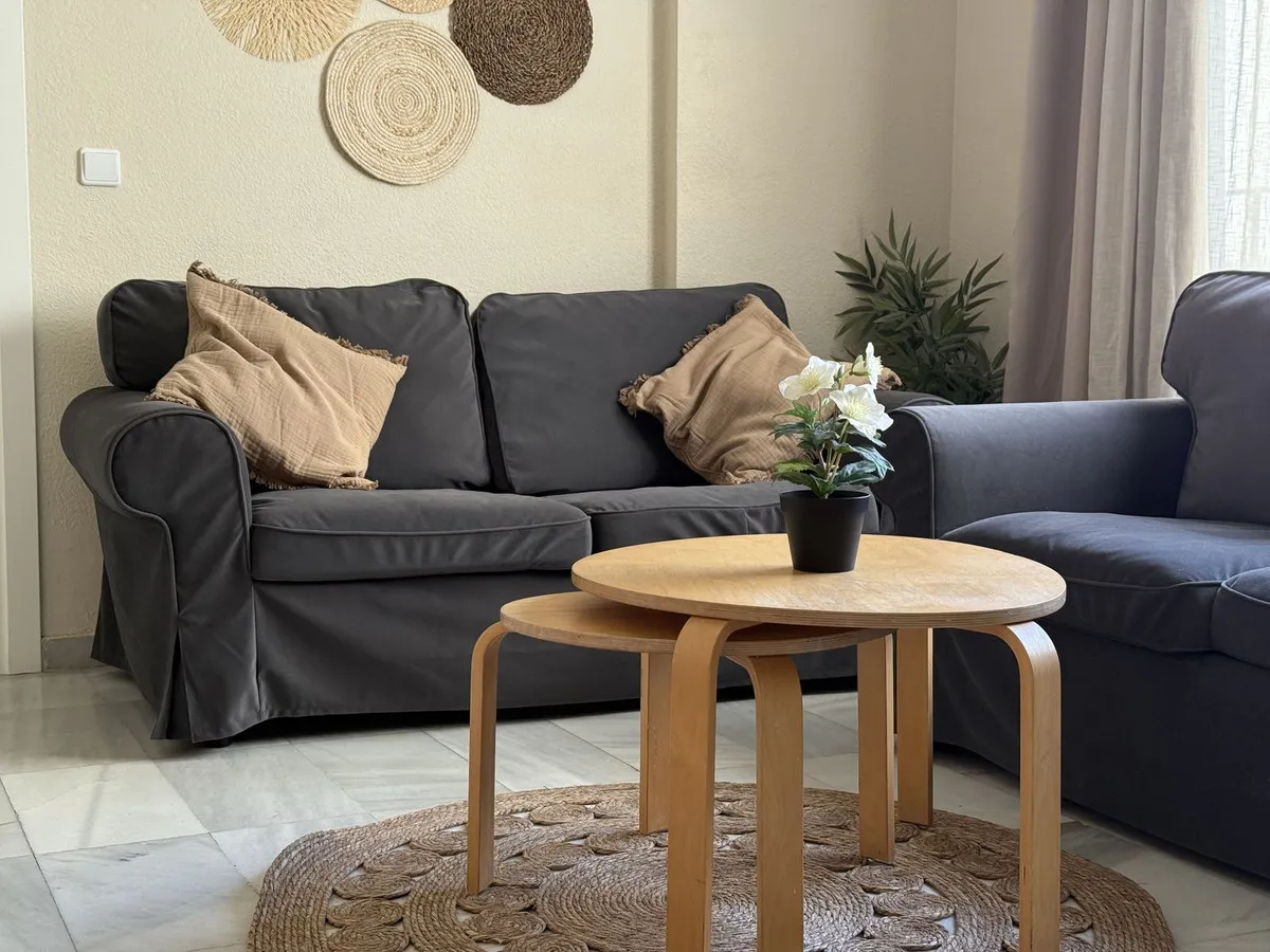 e8931c2d-b8aa-421f-90a0-c371dd00dfc5