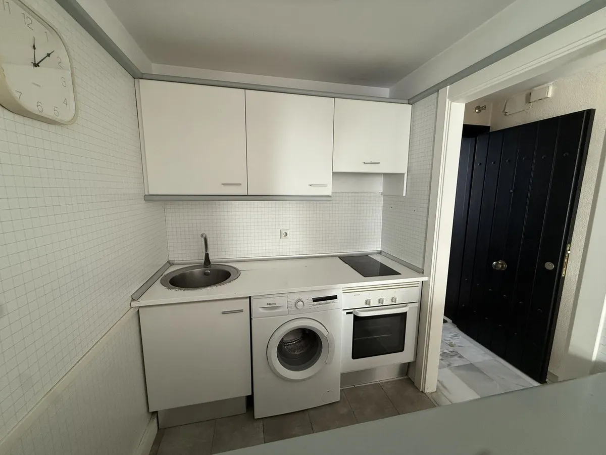 e90221a4-50d1-4540-99e2-c61fd6e78434