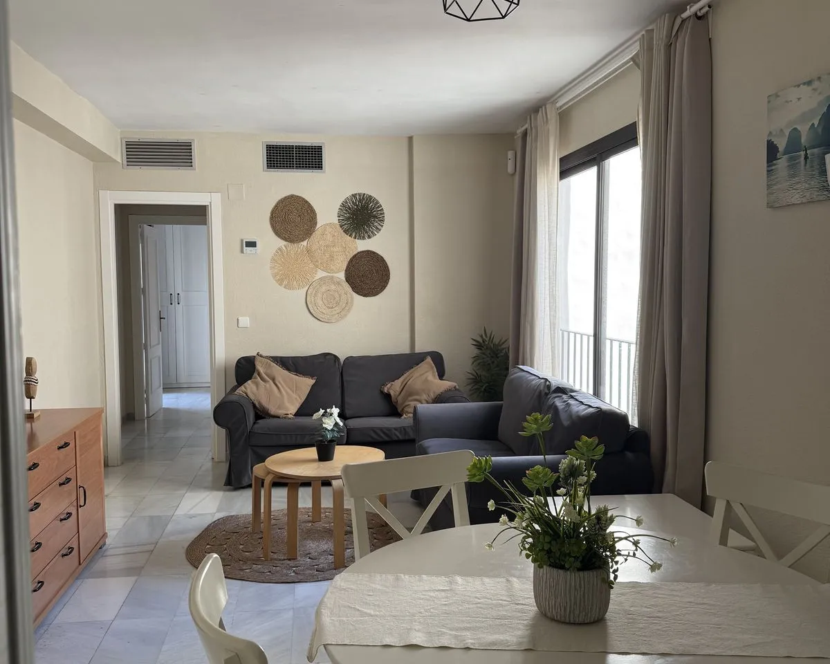 fd7c19ff-4c9e-48ff-b6d0-85fa6baf8a32