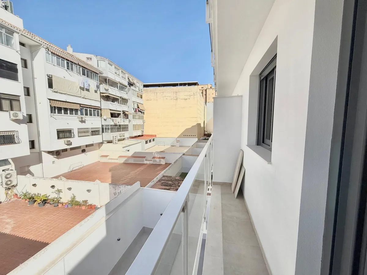 f8dc88c2-e6a9-4f4f-9a04-c8f27d25f80f