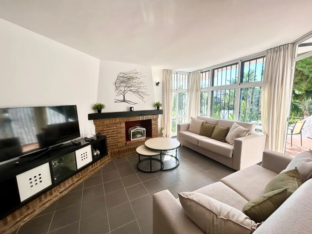 5a8b83ba-12ba-426e-a30d-53f67a8f4910