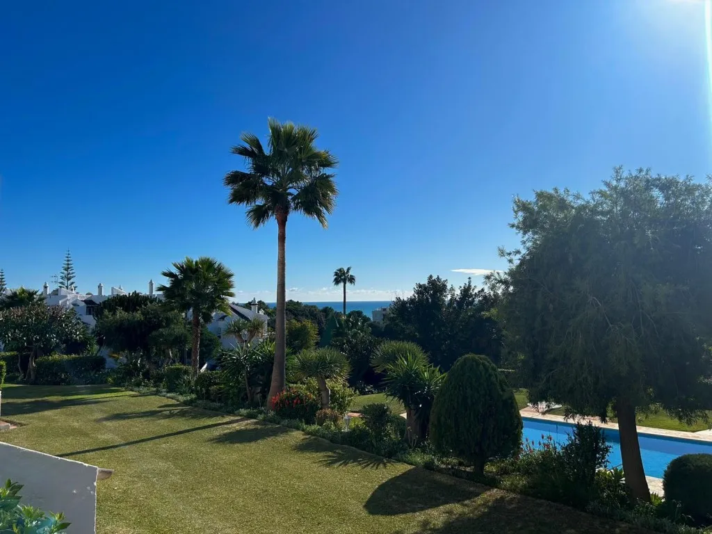 a6c597ad-1e7b-459a-9f05-dfcd75106200