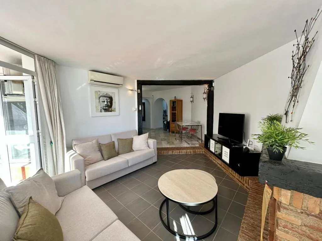 b5650a40-c0eb-4f17-934e-526be3fe25f9