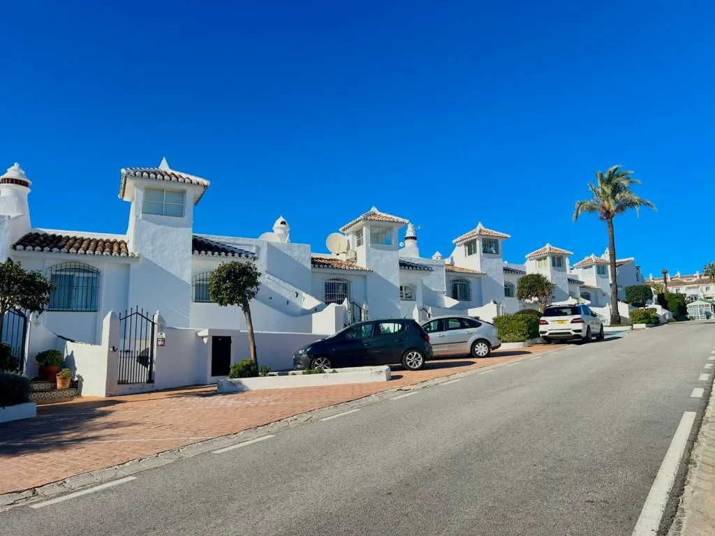 e671de09-7cac-4a89-a826-6e48c1ab6fe7