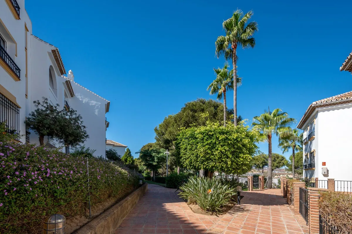 974778de-4b85-43a0-9cb4-857d8194d733