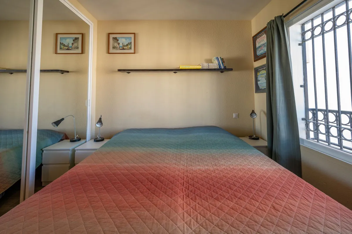 f2b264fc-df80-4b75-846e-5c6e046fd1a0