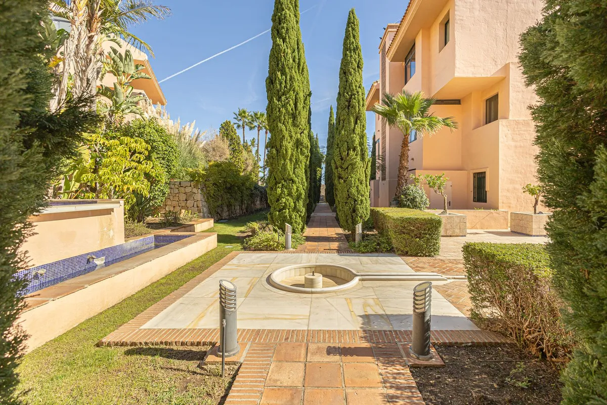 fab7195d-041d-463a-873d-82d779d088d1