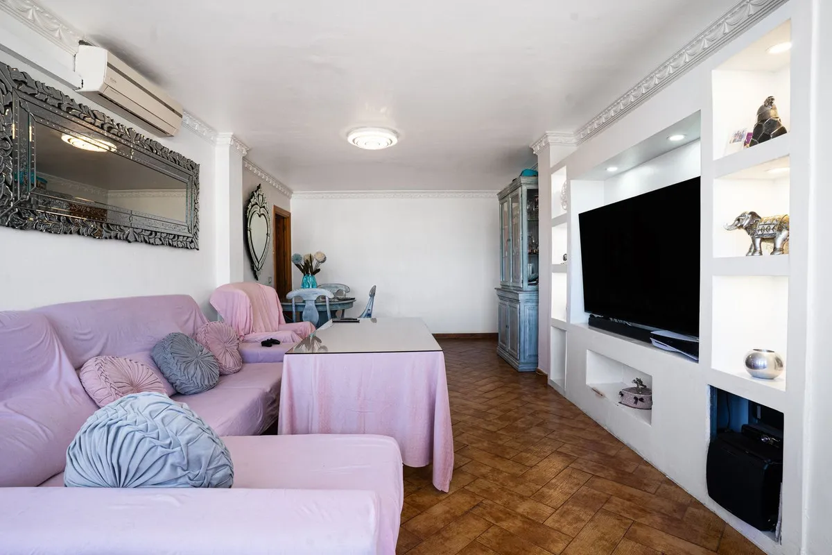 96901eff-144f-40fe-b0a3-b45d79f9c55e