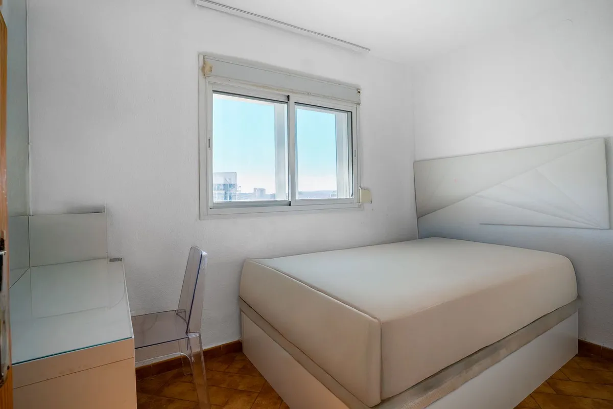 f64b03b7-9b87-4c30-8ec1-4ec35d26fac0