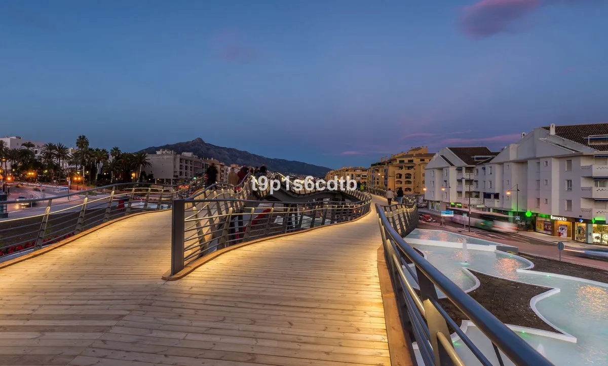Cozy San Pedro de Alcántara Central Apartment