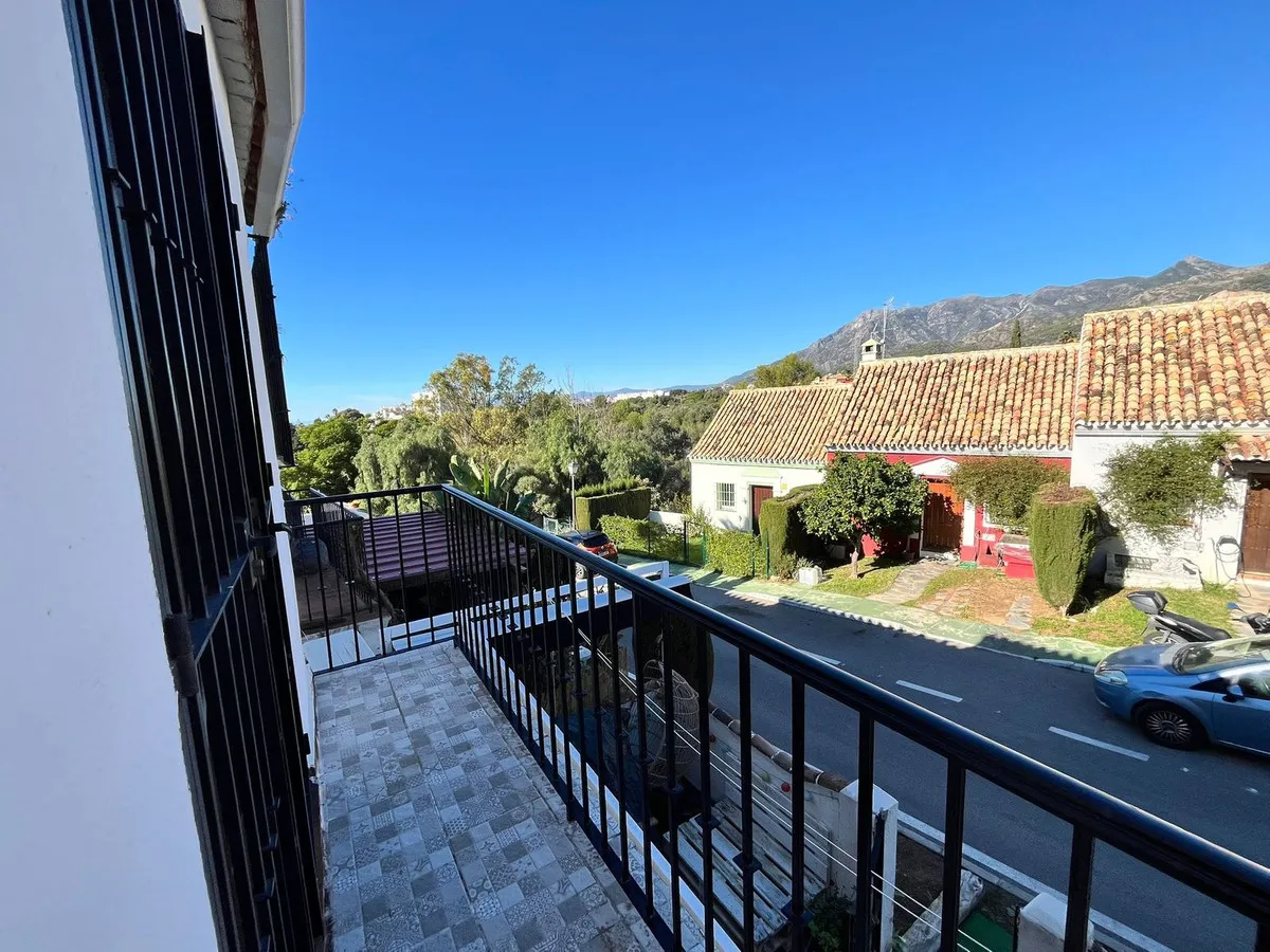 3b72a288-2e69-453d-aaa1-9c4ce252c764