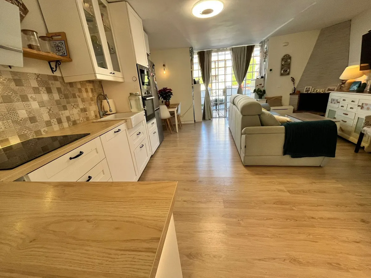 5956e2fd-84f6-41f4-8966-ad6f4b44f5e0