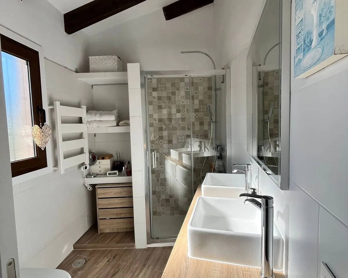 70e25e20-7bae-41d3-99f6-51e8a873ab0e