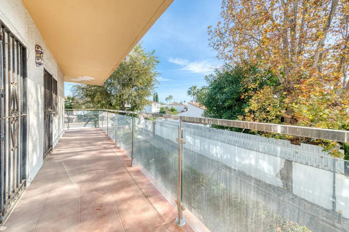 8b7d9fe1-34c3-4263-bfd8-2d847e790f72