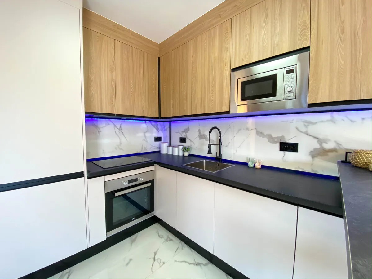 9936657e-0027-414f-9f83-ca20b5744003