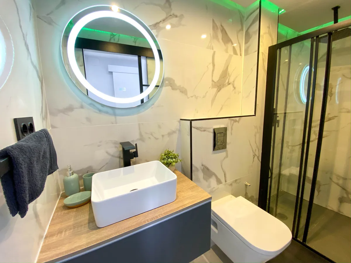 edec611a-e460-4f99-a90a-b029b4e25dba