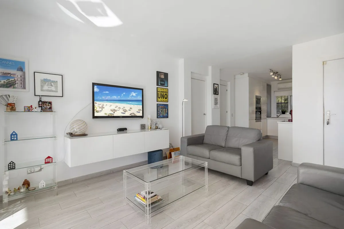 4567f106-5f41-4a5e-b048-5f5a5195bf13