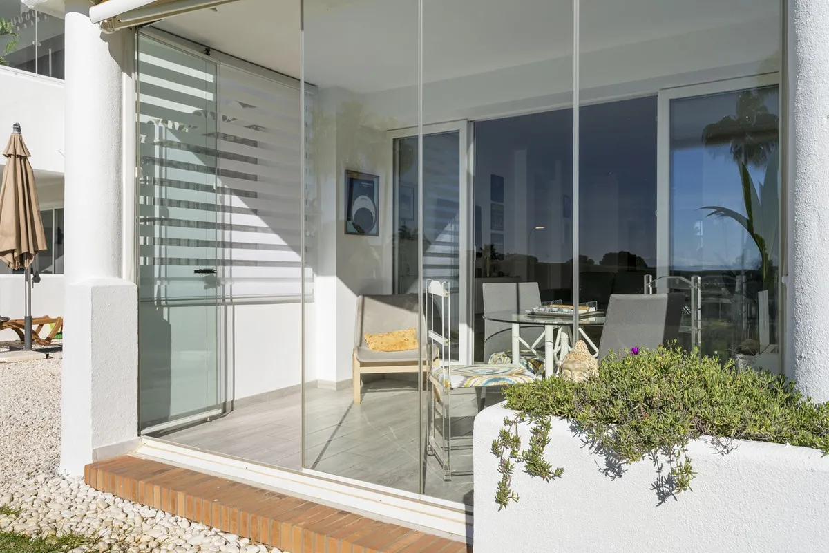 8107f9a3-86e6-4146-be95-80c033f010bb