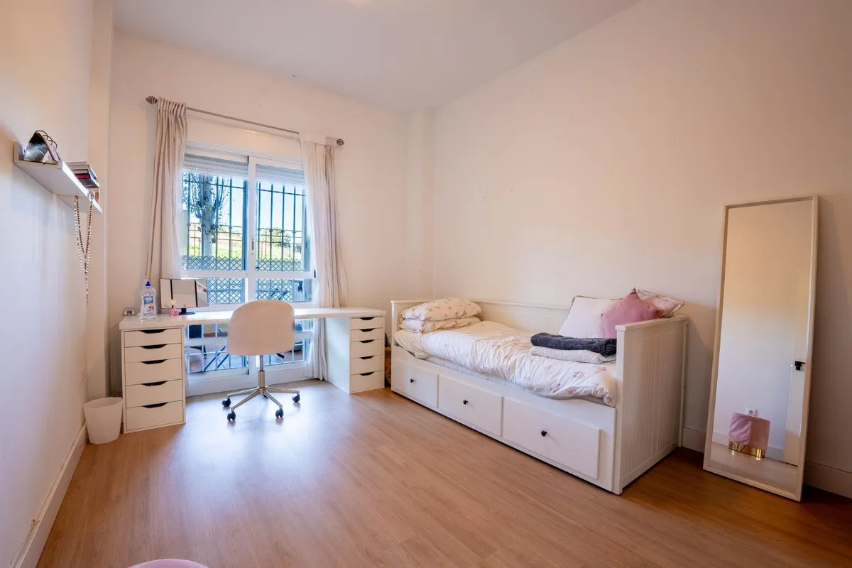 494e7090-4f09-4cf9-a182-9286da39c8b2