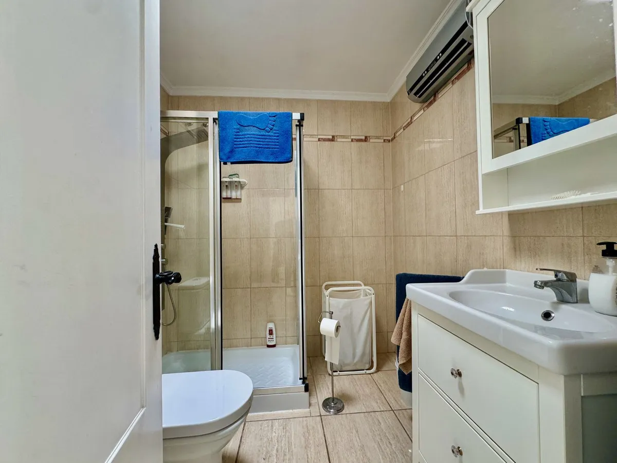 1e910888-0119-4228-8dfe-37df671024eb