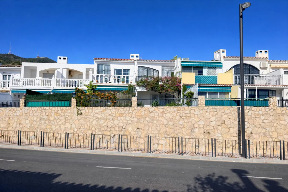 Charming Townhouse in Benalmadena Pueblo